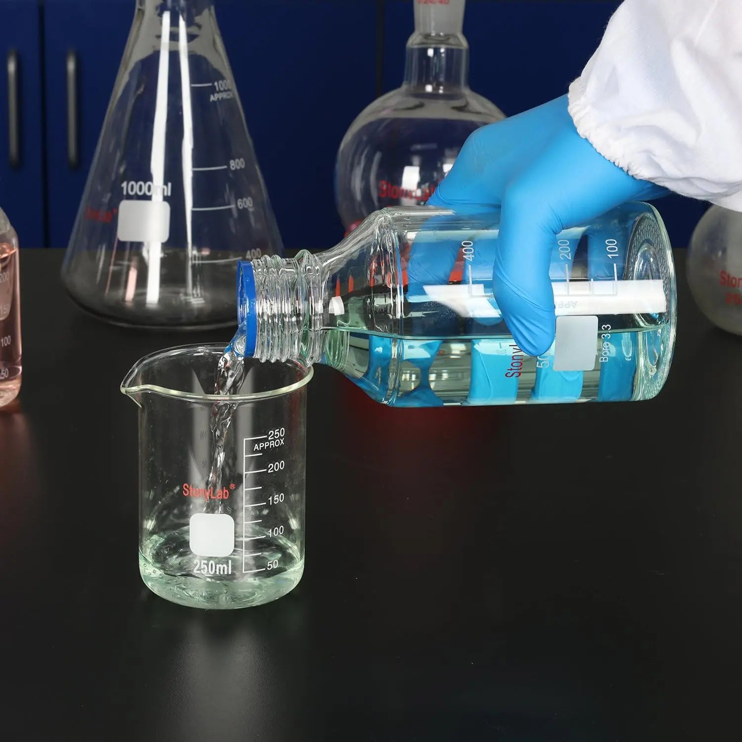 Comprehensive product view and setup components for StonyLab Media Storage Bottles with GL45 Blue Screw Cap