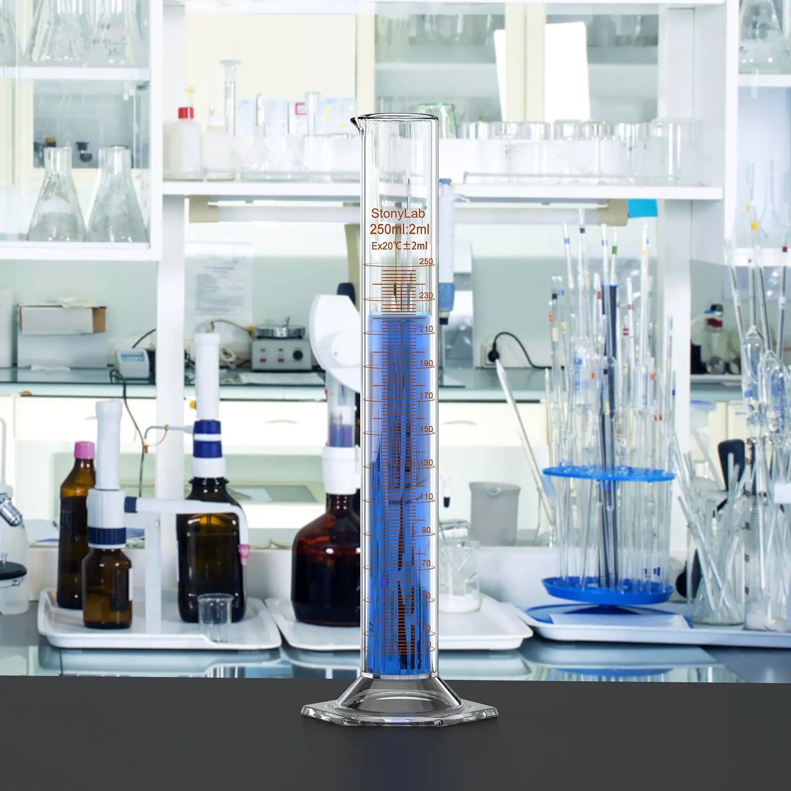 Alternative angle showing underlying build quality of StonyLab Graduated Cylinder with Hexagonal Base