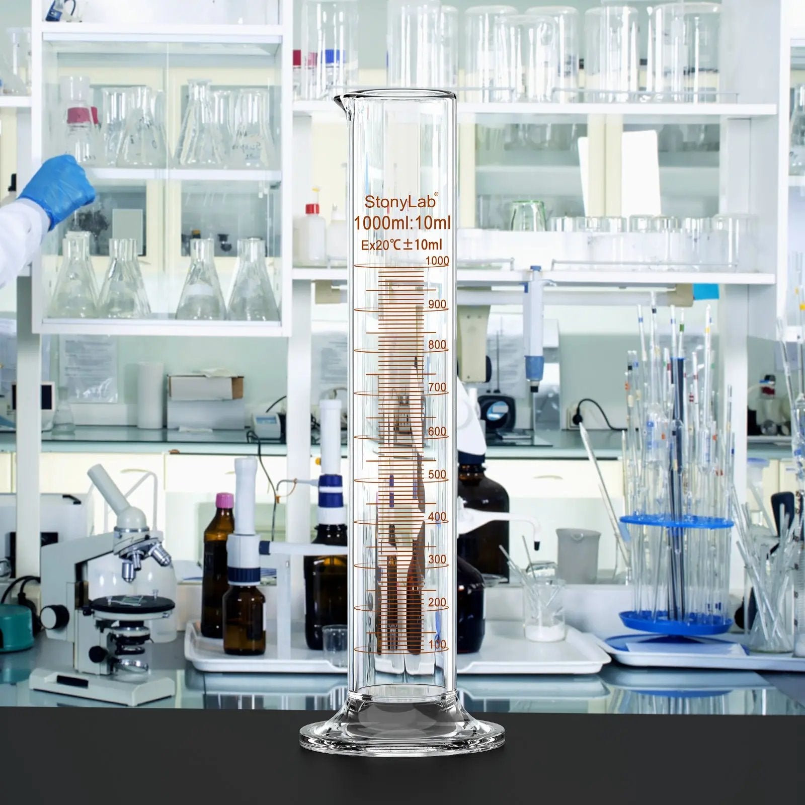 Detailed structural assembly component for StonyLab Graduated Cylinder