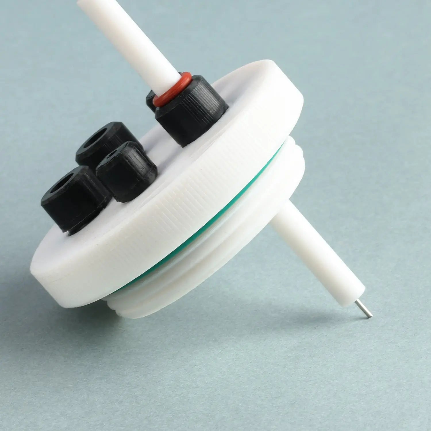 Detailed structural assembly component for StonyLab Platinum Column Electrode