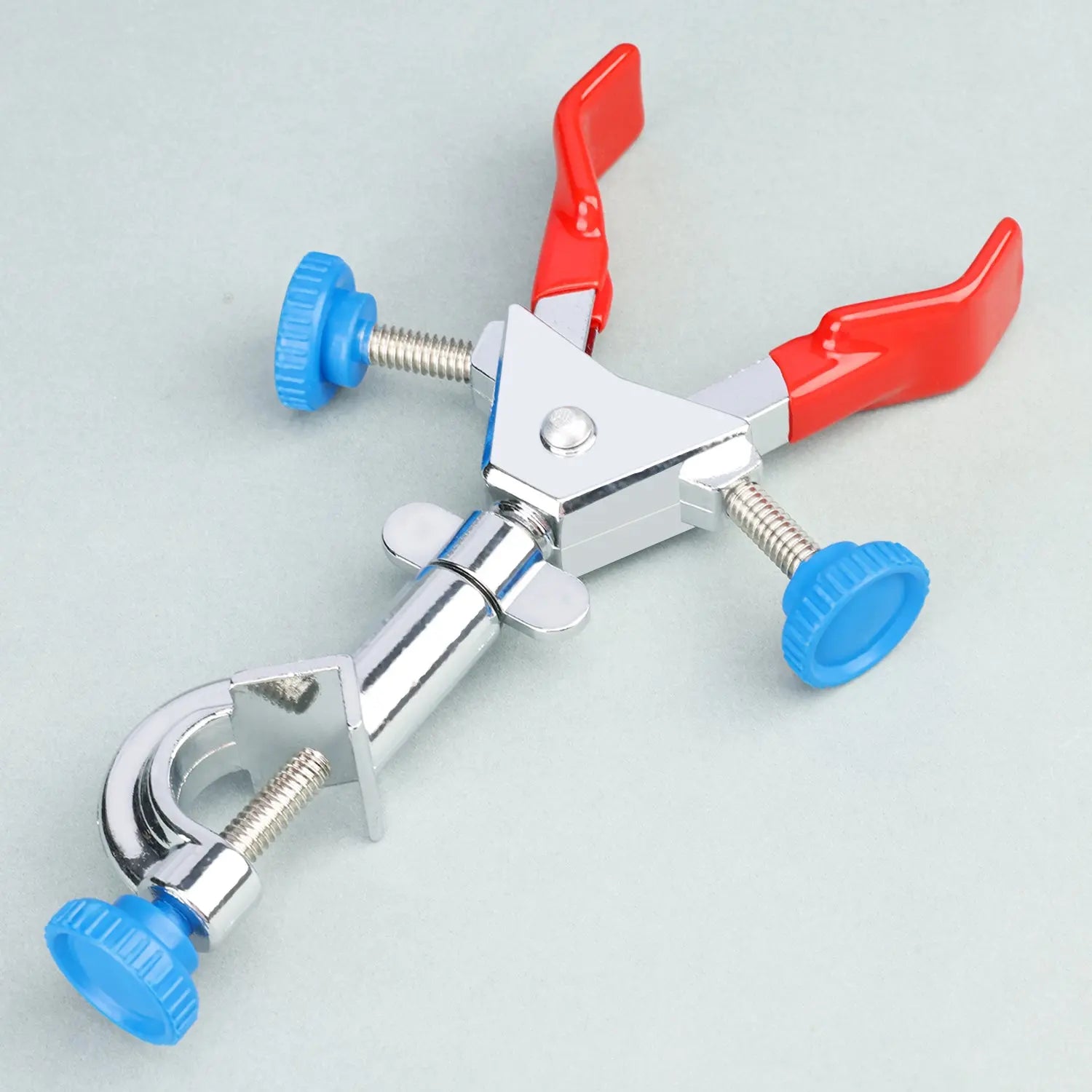 Alternative angle showing underlying build quality of StonyLab 2-Prong Dual Adjust Swivel Clamp