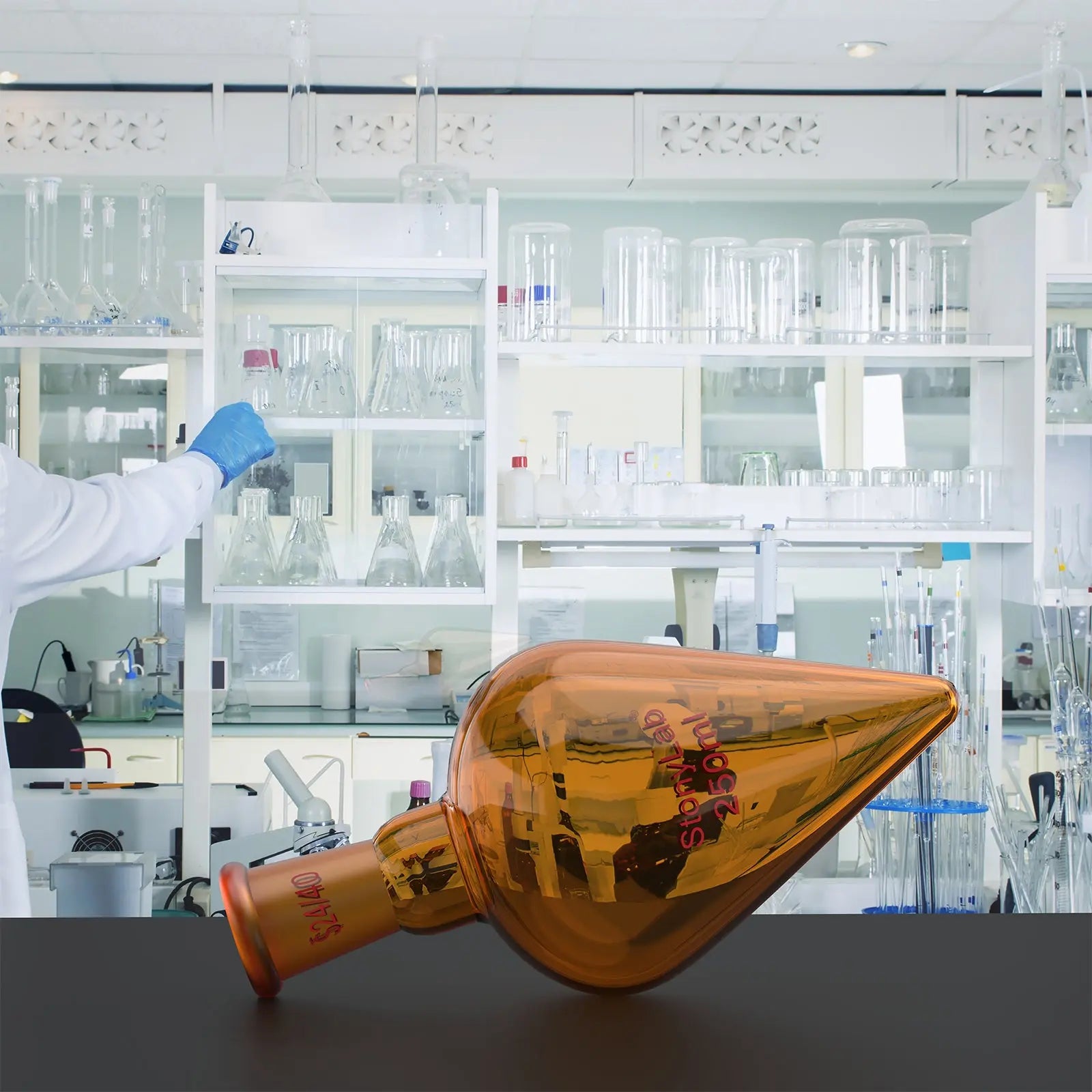 Detailed structural assembly component for StonyLab Amber Single Neck Flask