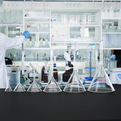 Borosilicate glass laboratory filter funnel for routine filtration and liquid transfer, available in 50–180 mm diameter sizes StonyLab