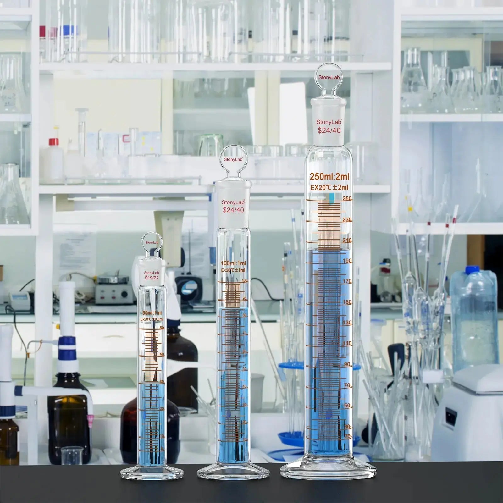 Comprehensive product view and setup components for StonyLab Graduated Cylinder with Glass Stopper