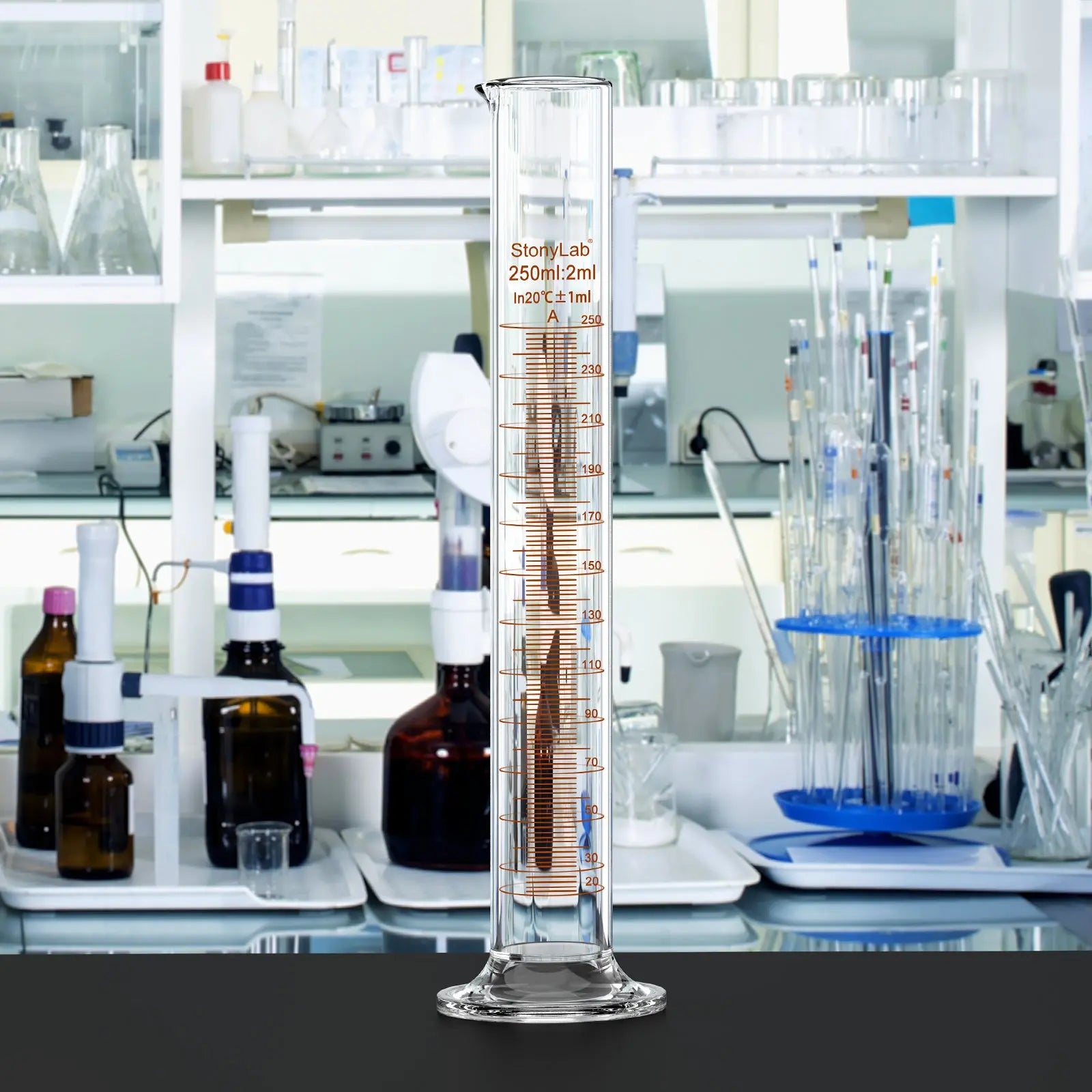 Laboratory graduated cylinder Class A accuracy borosilicate glass measuring cylinder with clear graduation scale for chemical experiments and liquid measurement StonyLab