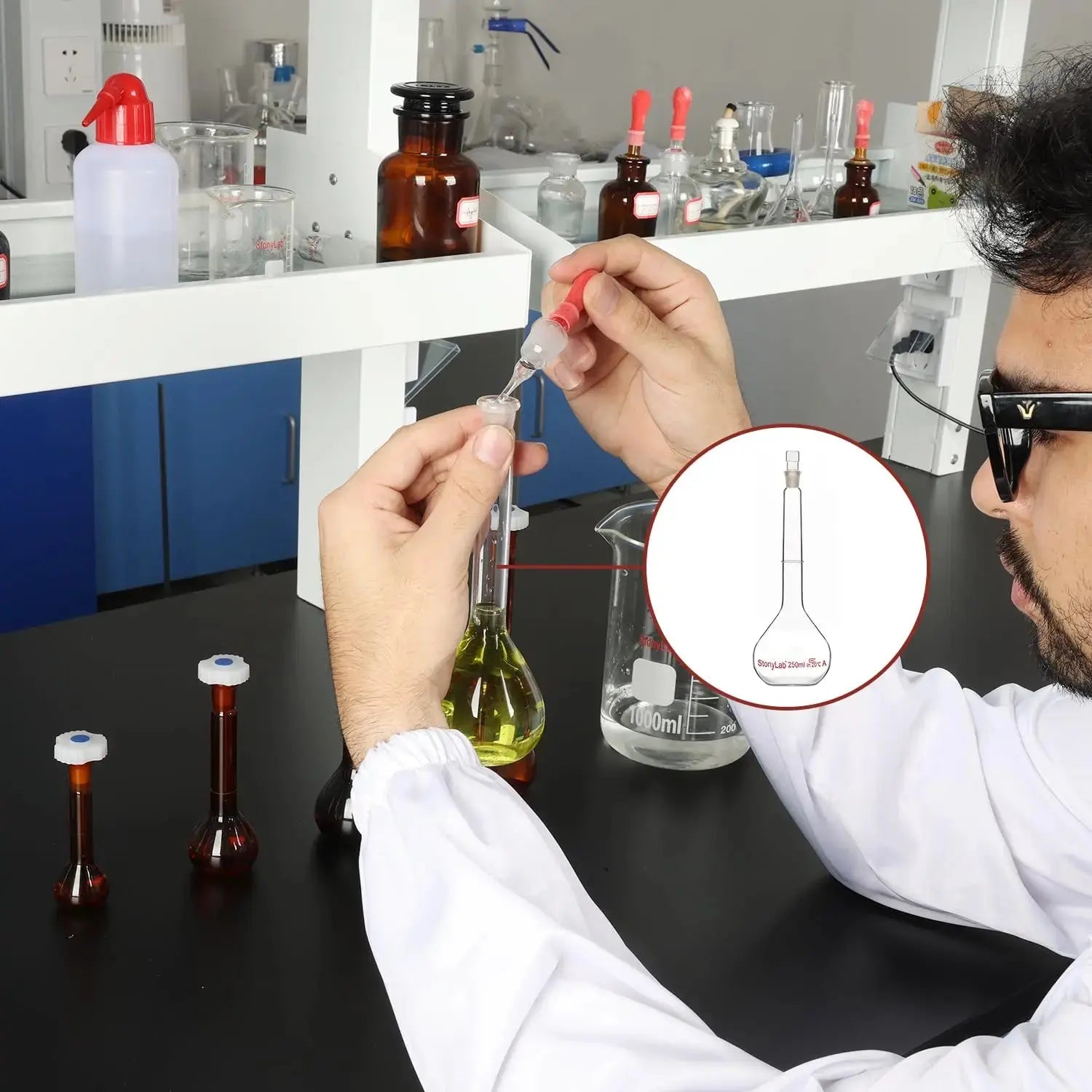 Detailed structural assembly component for StonyLab Volumetric Flask Class A with Glass Stopper